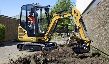 Uncovering Pote­ntial: Mini Excavators Shape Australian Landscapes